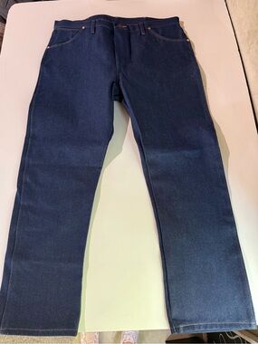 NWT Wrangler 13MWZ Cowboy Cut Original Fit Jeans - Size 40x30